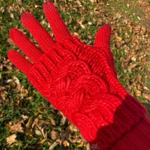 Red Knit Gloves